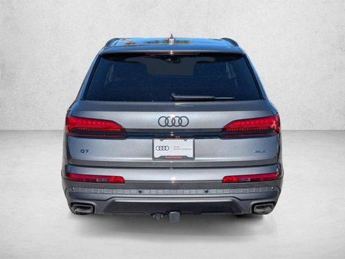 Samurai Gray Metallic 2026 Audi Q7 55 Premium Plus
