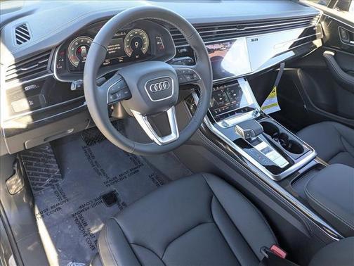 2026 Audi Q7 55 Premium Plus