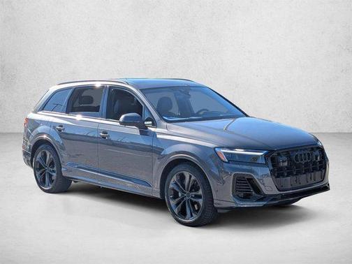 Samurai Gray Metallic 2026 Audi Q7 55 Premium Plus