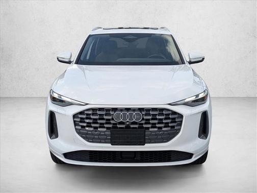 Arkona White 2025 Audi Q5 Premium TFSI quattro S tronic