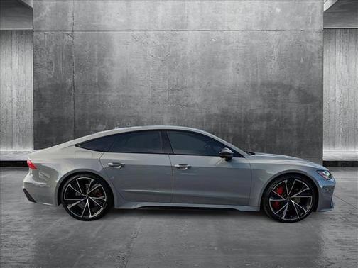 2021 Audi RS 7 4.0T