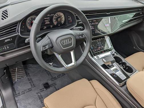 2025 Audi Q7 55 Prestige
