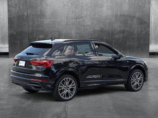 2025 Audi Q3 45 S line Premium Plus