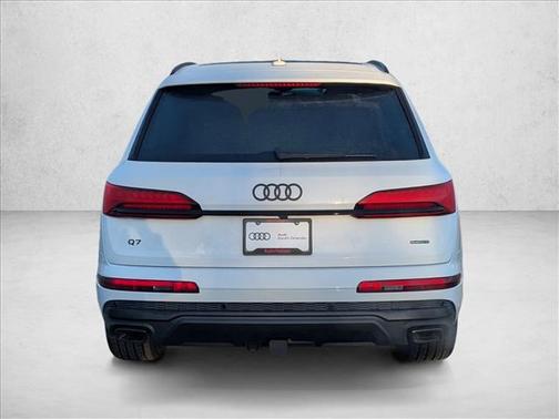 2026 Audi Q7 45 Premium Plus