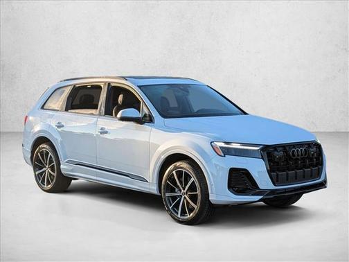 2026 Audi Q7 45 Premium Plus