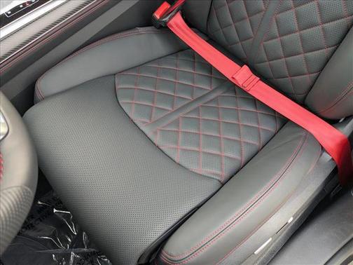 Mythos Black Metallic 2026 Audi SQ8 4.0T Prestige