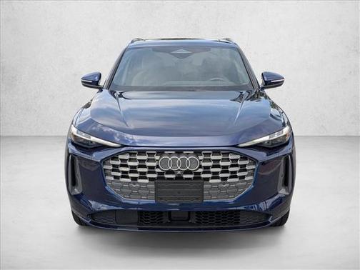 Navarra Blue Metallic 2025 Audi Q5 Premium Plus TFSI quattro S tronic