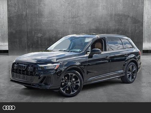 2025 Audi Q7 55 Premium Plus