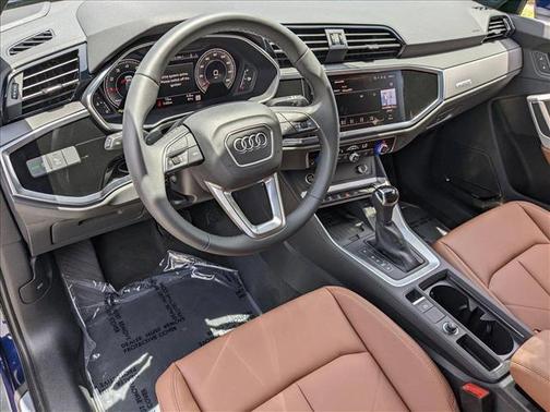 2025 Audi Q3 45 S line Premium Plus
