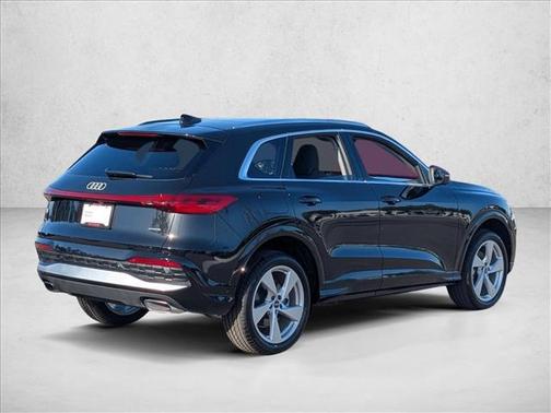 2025 Audi Q5 Premium Plus TFSI quattro S tronic