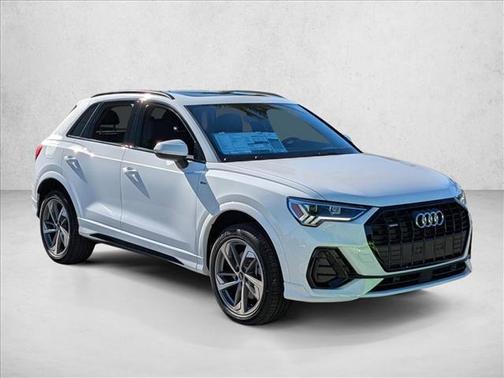 2025 Audi Q3 Premium 45 TFSI S line quattro Tiptronic
