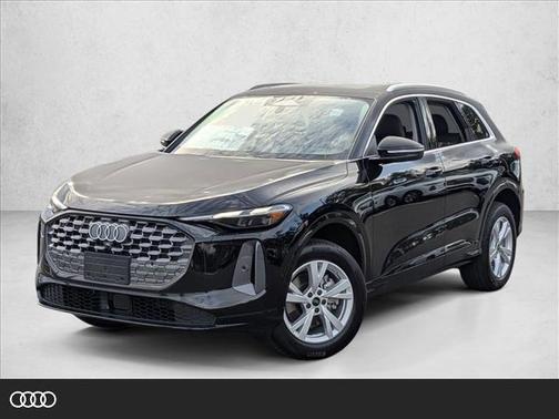 Mythos Black Metallic 2026 Audi Q5 Premium TFSI quattro S tronic