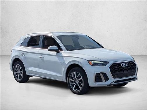 2023 Audi Q5 45 S line Premium Plus
