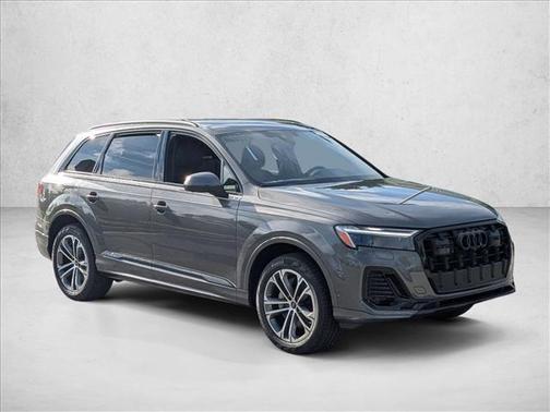 Samurai Gray Metallic 2026 Audi Q7 45 Premium