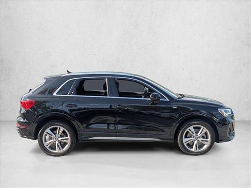 Mythos Black Metallic 2021 Audi Q3 45 S line Premium Plus