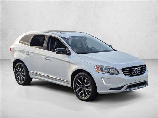 2017 Volvo XC60 T6 Dynamic