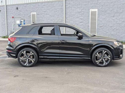 2023 Audi Q3 45 S line Premium Plus