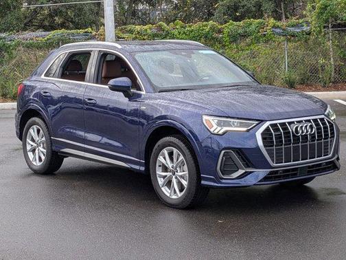 2025 Audi Q3 Premium 45 TFSI S line quattro Tiptronic