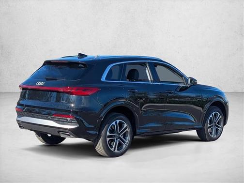 2025 Audi Q5 Premium Plus TFSI quattro S tronic