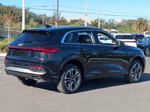 2025 Audi Q5 Premium Plus TFSI quattro S tronic