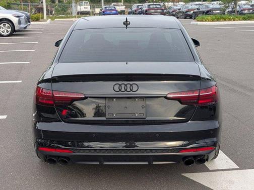 Mythos Black Metallic 2023 Audi S4 Premium Plus TFSI quattro Tiptronic