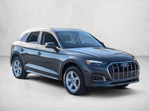 2023 Audi Q5 40 Premium