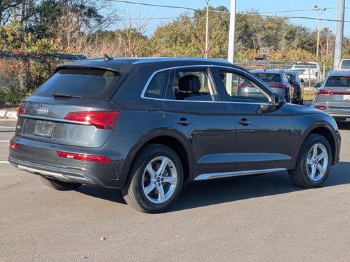 2023 Audi Q5 40 Premium