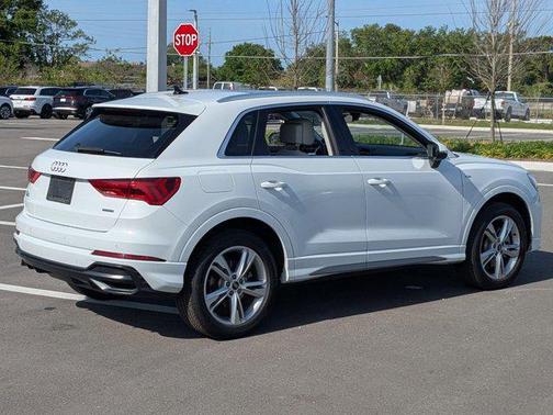 2022 Audi Q3 45 S line Premium Plus