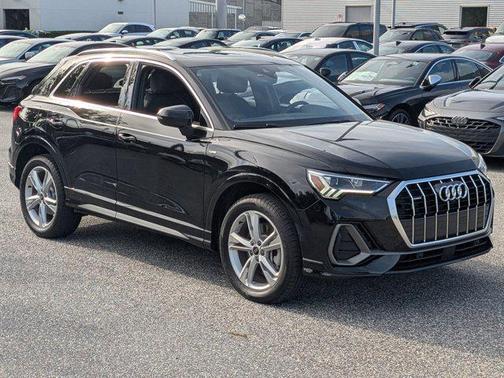 Mythos Black Metallic 2023 Audi Q3 45 S line Premium Plus