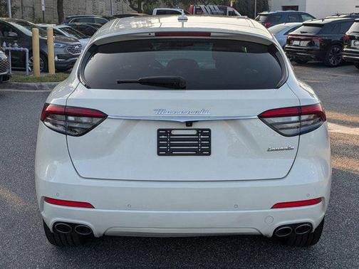 2022 Maserati Levante GT