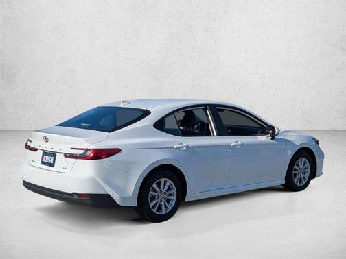 Ice Cap 2025 Toyota Camry LE