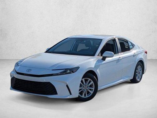 Ice Cap 2025 Toyota Camry LE
