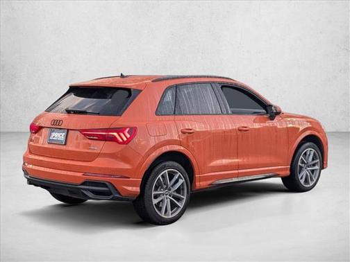 2024 Audi Q3 Premium 45 TFSI S line quattro Tiptronic