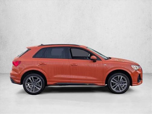2024 Audi Q3 Premium 45 TFSI S line quattro Tiptronic
