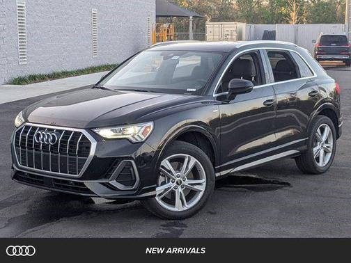 2022 Audi Q3 45 S line Premium Plus