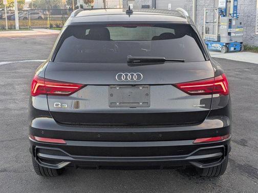 2022 Audi Q3 45 S line Premium Plus
