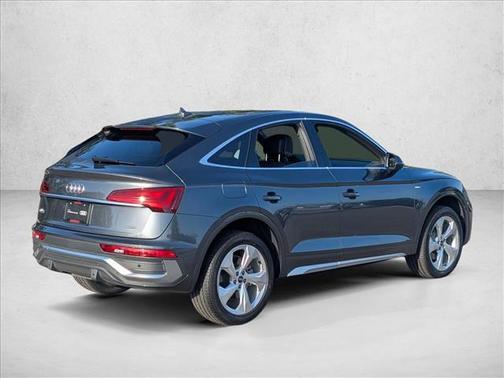 Daytona Gray Pearl Effect 2023 Audi Q5 45 S line Premium Plus
