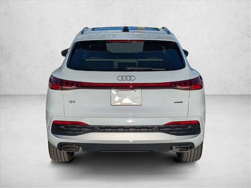 2025 Audi Q5 Premium Plus