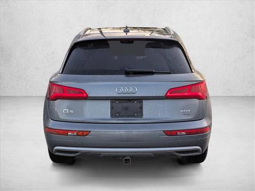 2018 Audi Q5 2.0T Premium Plus