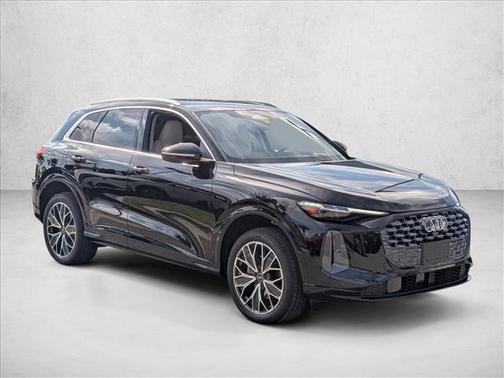 2025 Audi Q5 Premium Plus