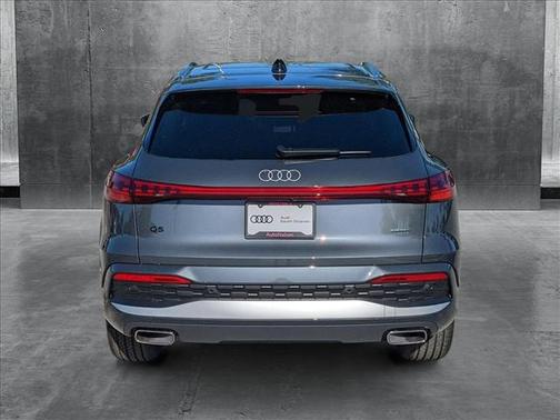 2025 Audi Q5 Premium Plus
