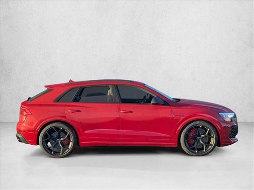 2025 Audi RS Q8 4.0T