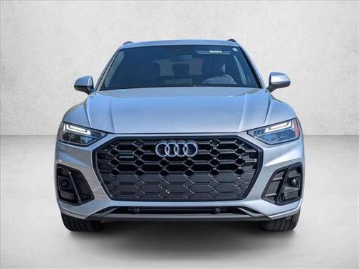 Florett Silver Metallic 2025 Audi Q5 45 S line Premium