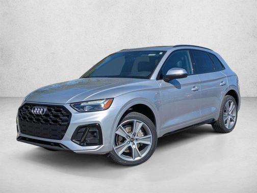 Florett Silver Metallic 2025 Audi Q5 45 S line Premium