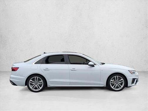 2023 Audi A4 45 S line Premium