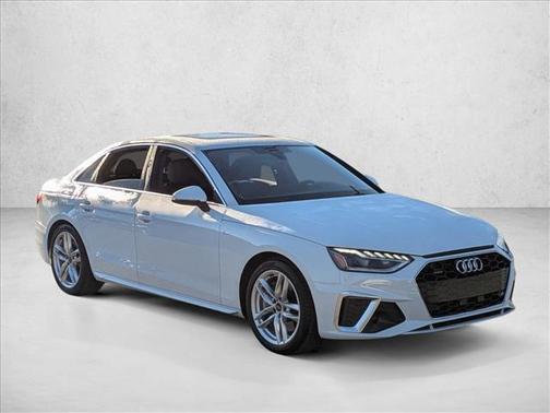 2023 Audi A4 45 S line Premium