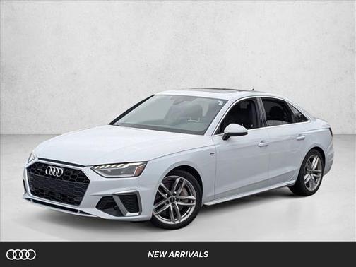 2023 Audi A4 45 S line Premium