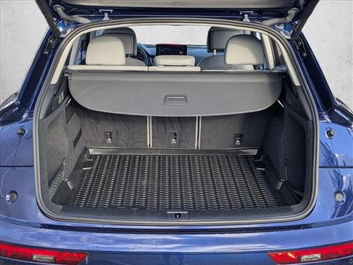 2022 Audi Q5 45 S line Premium