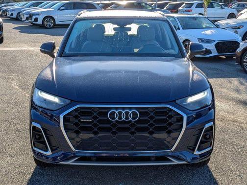 2022 Audi Q5 45 S line Premium