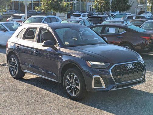 2022 Audi Q5 45 S line Premium